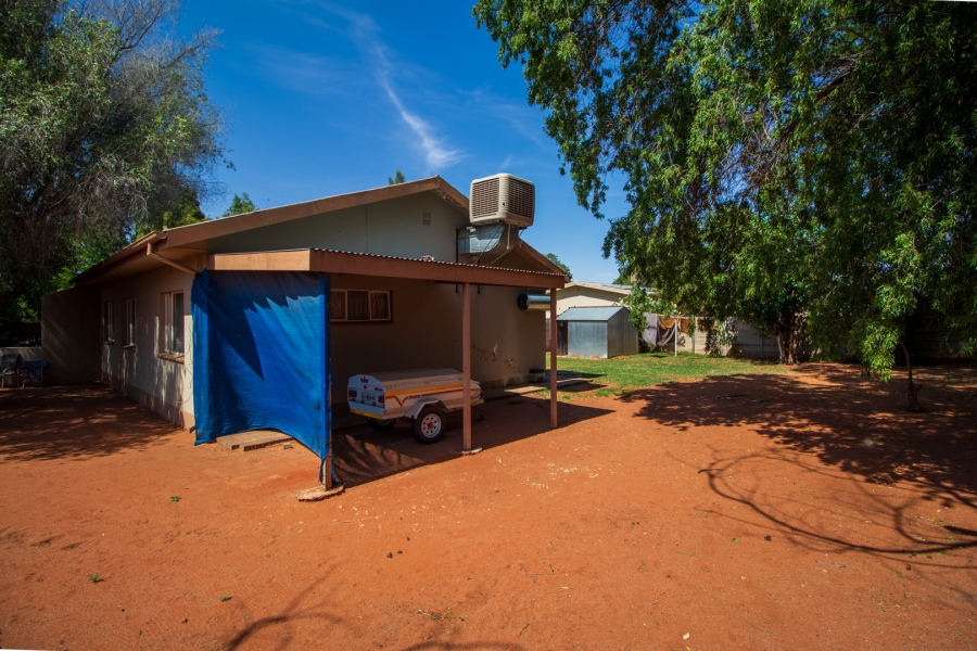 3 Bedroom Property for Sale in Oosterville Northern Cape